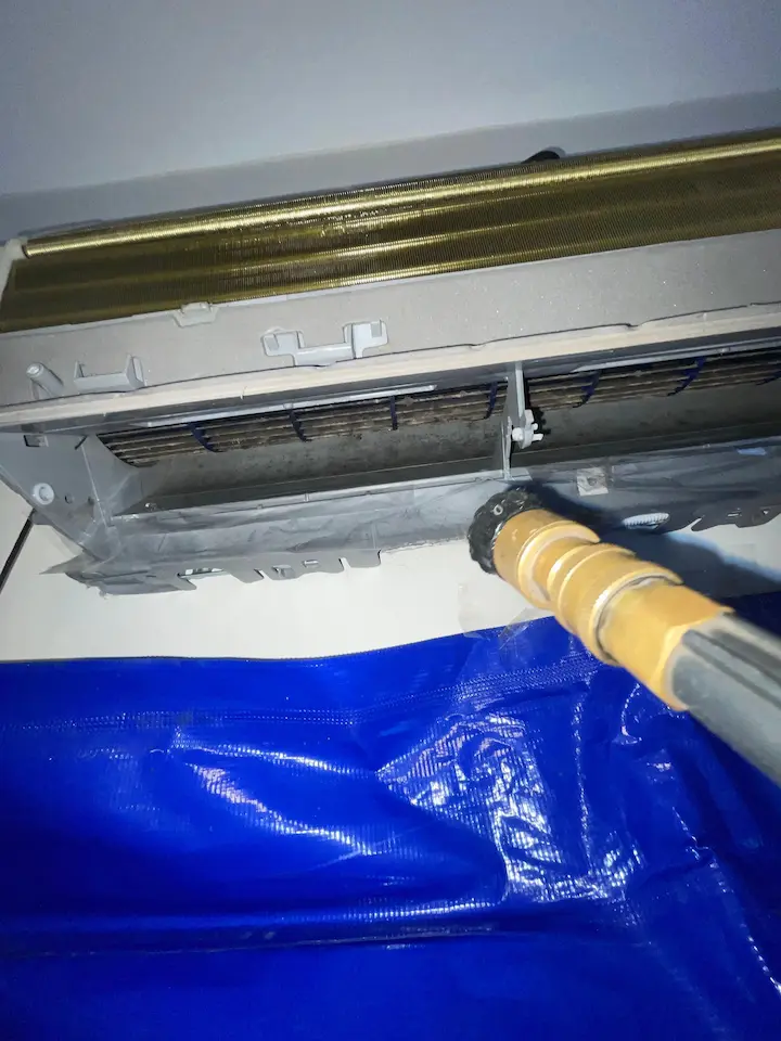 Limpeza de ar-condicionado 4